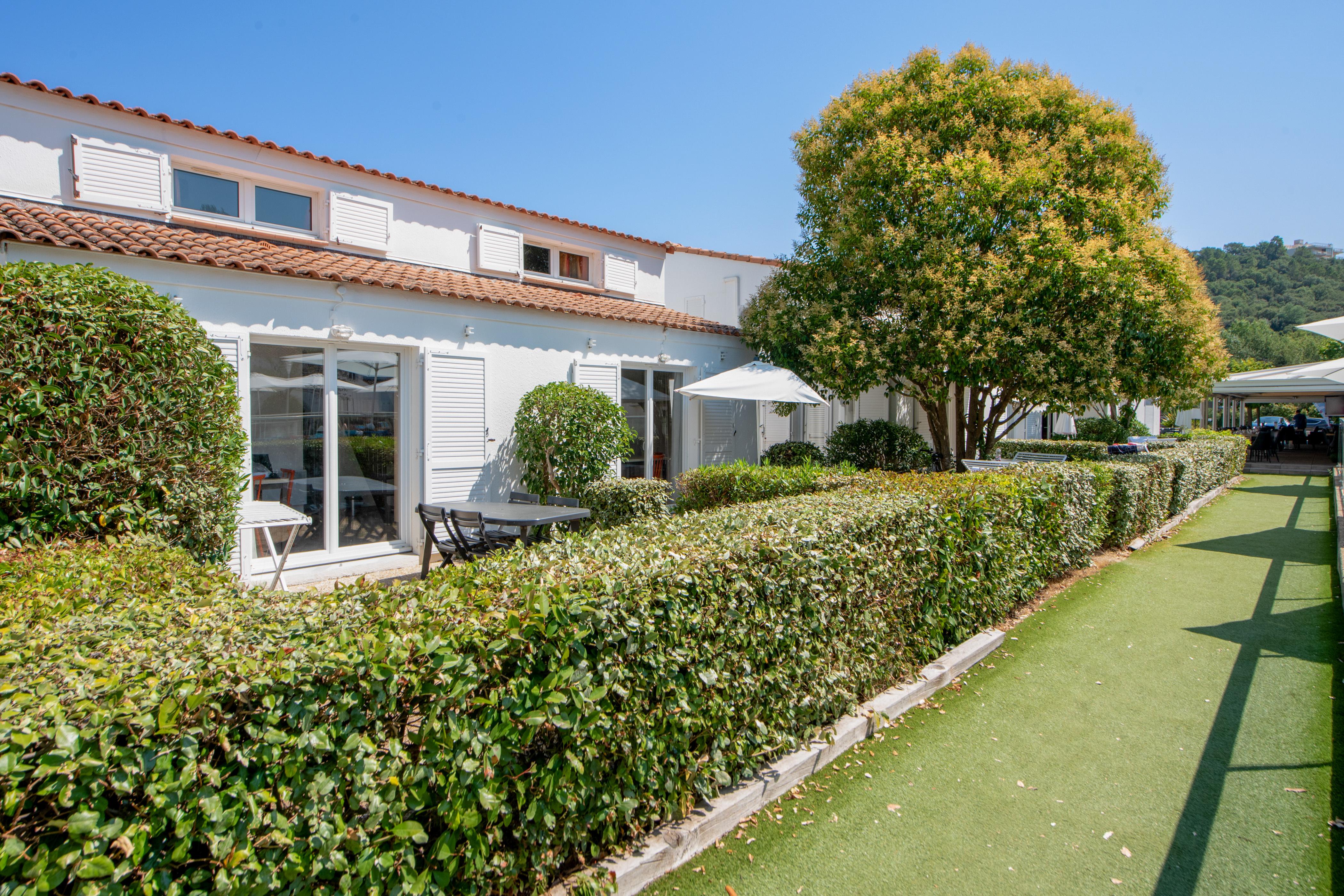 Zenitude Hôtel-Résidences Mandelieu la Napoule Exterior foto